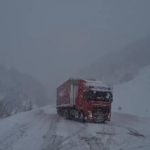 Snijeg ne prestaje u BiH i regionu: Radost za skijaše, glavobolja za vozače