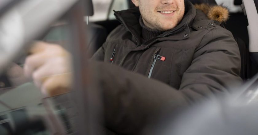 Zašto je zimska jakna opasna u vožnji