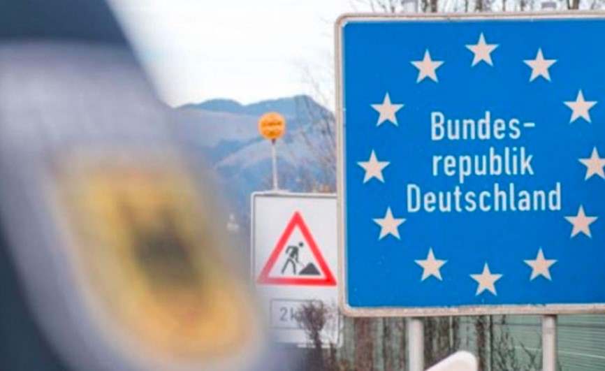 EU uvodi novo pravilo od 1. januara: Vozači jednu stvar moraju da imaju u gepeku