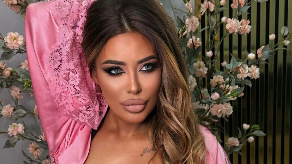 Ana Nikolić potražila spas kod hodže: Dva dana bila u Novom Pazaru