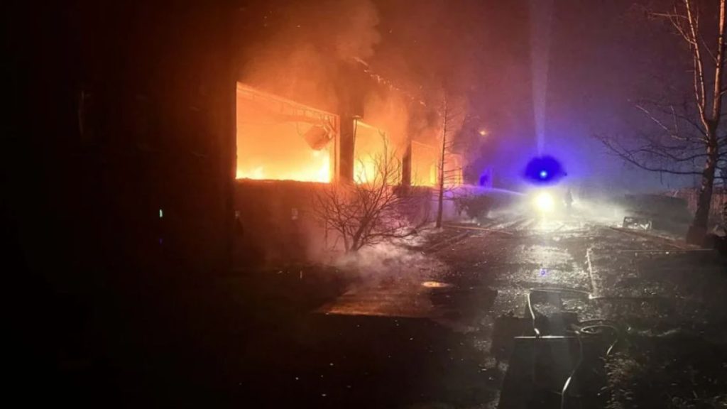 Šta se dešava u Kiseljaku? Snažne eksplozije prethodile velikom požaru