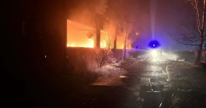 Šta se dešava u Kiseljaku? Snažne eksplozije prethodile velikom požaru