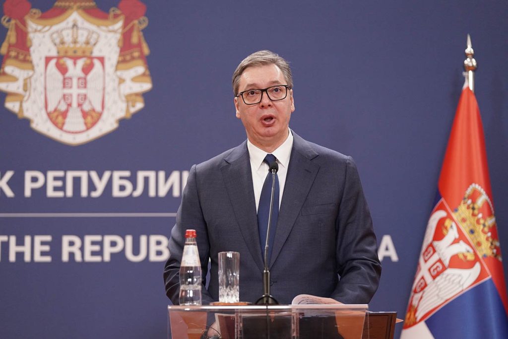 Vučić: “Umoran sam i iscrpljen, ali ne isključujem da postanem premijer Srbije”