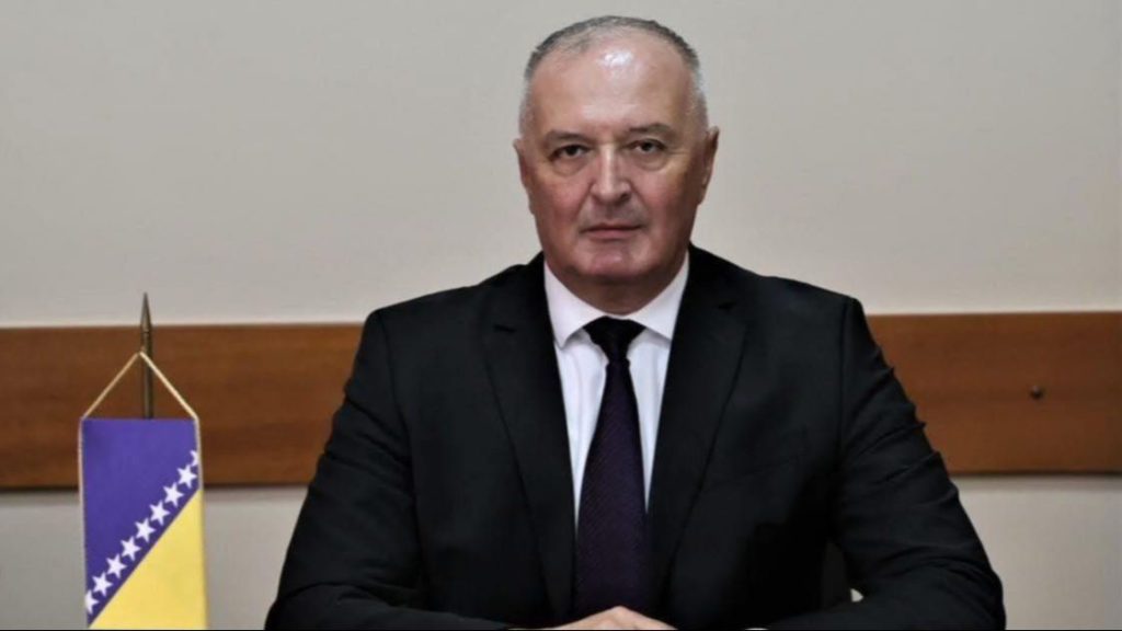 Helez odgovorio nakon burnih reakcija: “Ne postoji sila koja će me natjerati da zašutim”