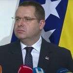 Kovačević uporedio Hitlera i Aliju Izetbegovića: „Nijedan nije presuđen, ali to ne znači da nisu ratni zločinci“