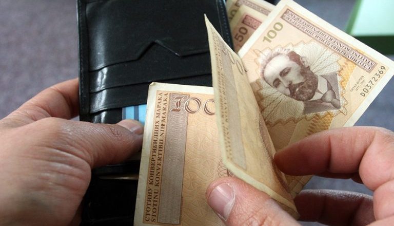 Minimalac ne traje ni 10 dana: Hrana progutala plate u Federaciji BiH