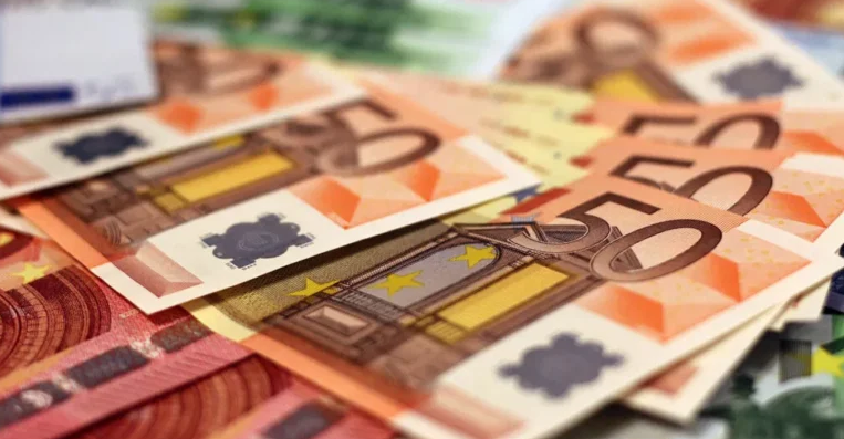 Firma objavila zanimljiv oglas: Za 100 dana zarada 23.000 eura, ovo su uslovi