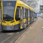 HOROR U SARAJEVU: Mladić brutalno napadnut u tramvaju, policija brzo reagovala