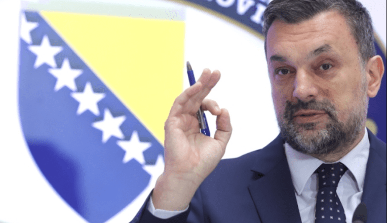 KONAKOVIĆ JAVNO PORUČIO: „Nervoza u redovima SNSD-a je sve očiglednija“