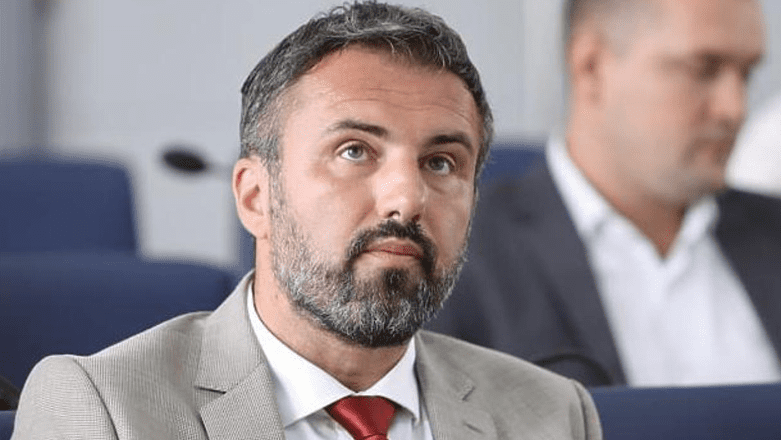 STOJANOVIĆ UPOZORAVA: Zlo ne spava, vrijeme je za ukidanje oba entiteta