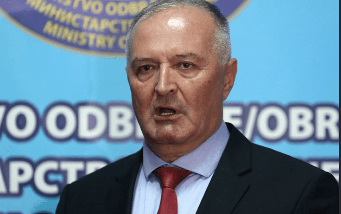 HELEZ POSLAO OŠTRU PORUKU: „Ni ti, ni tvoji više nećete vladati“