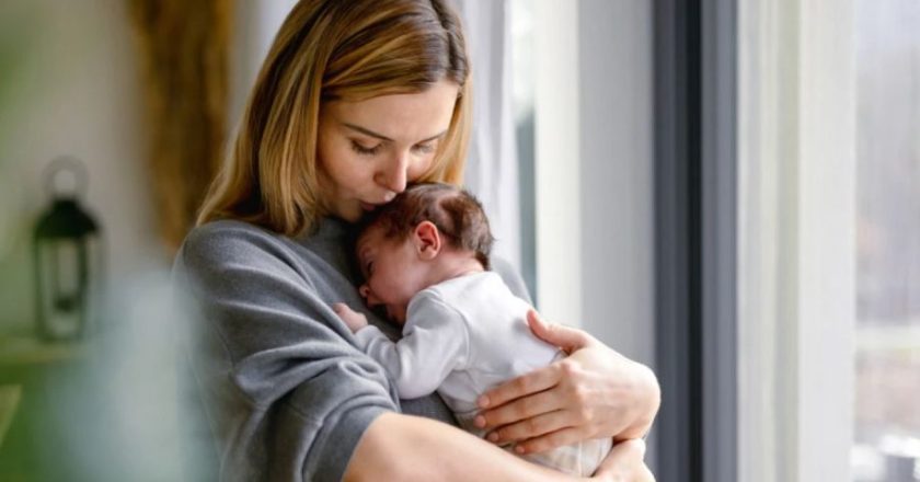 Zaslužuje li majka četvero djece platu od države?