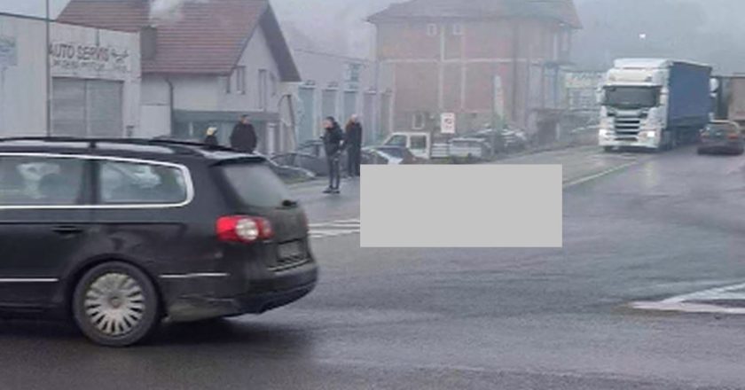 Kamionom udario pješakinju u Karakaju: Stradala na licu mjesta