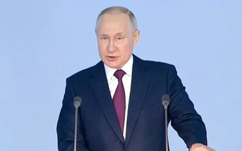 Putin ponovo kritikovao Zapad: „Rastrgali su Jugoslaviju i Srbe“