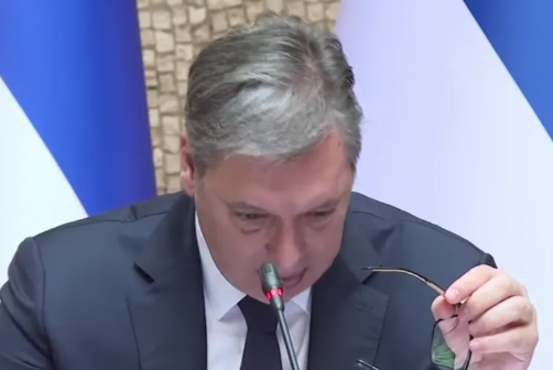 NEVIĐENA REAKCIJA: Vučić na sjednici Vlade – „Šta je bre ovo, ljudi?“