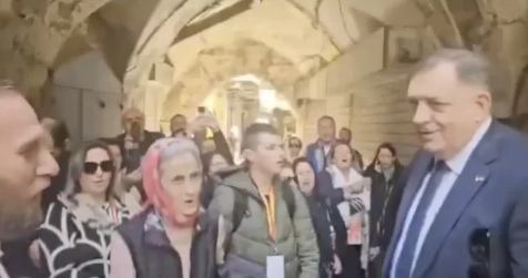 (VIDEO) Nesvakidašnja scena u Jerusalemu: Dodik zapjevao, prolaznici se okupili