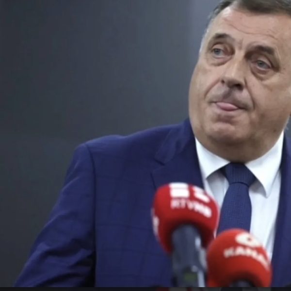 DRUŠTVENE MREŽE GORE: Dodik poslao poruku Trumpu, a jedan detalj svima je zapao za oko