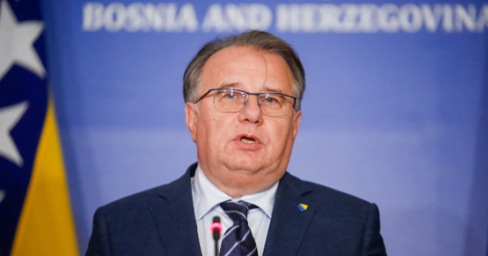 Nova uredba Vlade FBiH: Nikšić poručuje – „Veća primanja za zaposlene“
