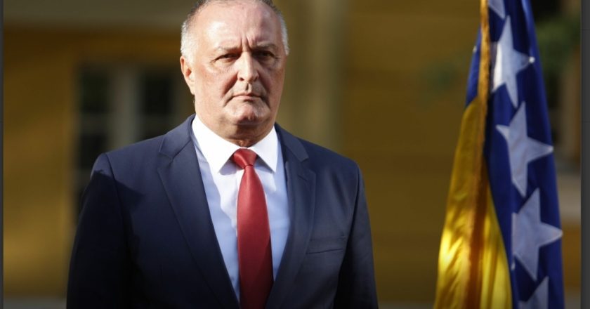 “Nastavak rata”: Zukan Helez zapalio javnost oštrom porukom