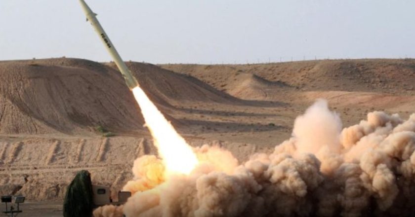 NEVIĐENA ESKALACIJA NA BLISKOM ISTOKU: Iran lansirao raketne napade na američke baze u Zaljevu nakon udara SAD-a i Izraela