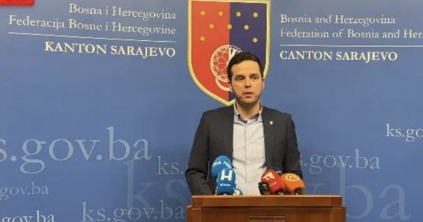 Prvo obraćanje Nihada Uka nakon podnošenja ostavke