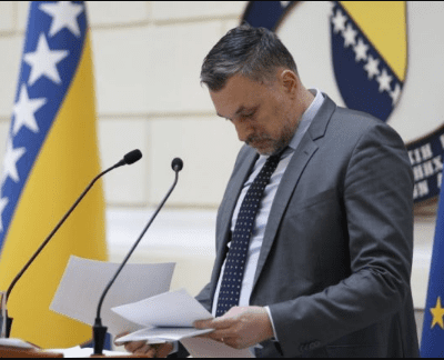 NOVA BLAMAŽA KONAKOVIĆA: Najavio “ekskluzivne dokaze”, ali uslijedio potpuni obrat