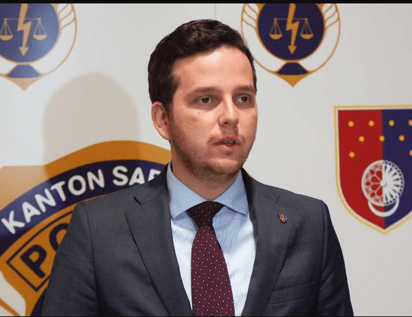 IZNENADNA OSTAVKA NIHADA UKA: “Ne mogu ignorisati glas naroda”