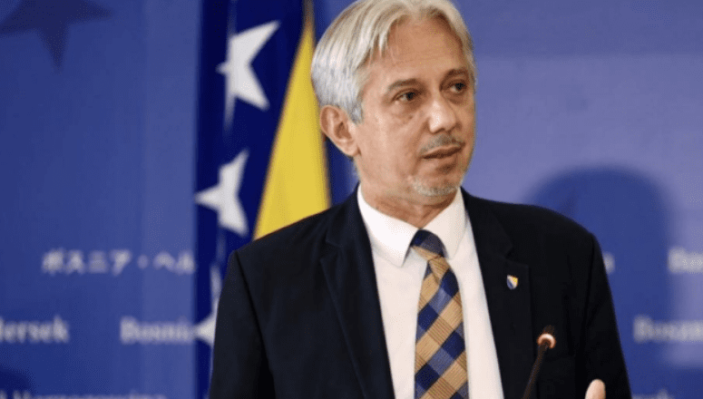 SLAVEN KOVAČEVIĆ PODIGAO BURU: Oštro kritikovao Bećirovića i Trojku