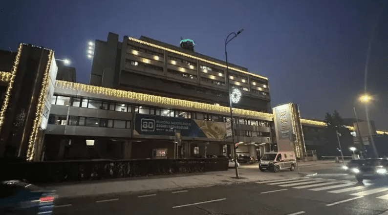 BHRT pred kolapsom: Delegati uputili hitan zahtjev Schmidtu