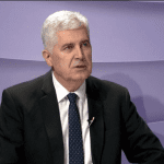 Nakon polemika zbog fotografije s Thompsonom, Čović uzvratio: “Dalje prste od hrvatskog naroda i Hercegovine”