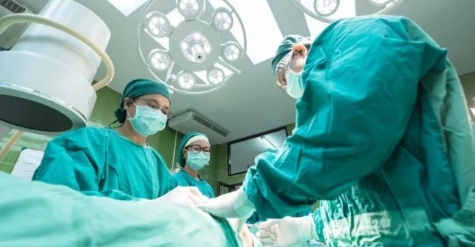 Najniže plate u FBiH i preopterećenost: Ljekari u ZHK najavili kolektivne otkaze