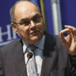 Schmidt postavio Amidžiću rok od 24 sata