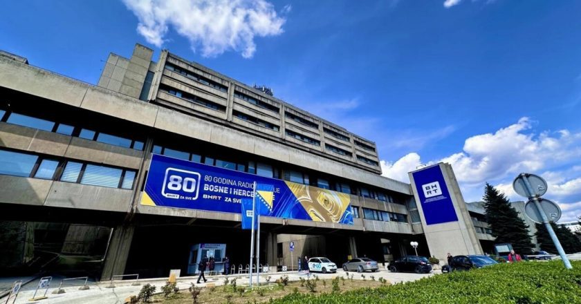 Svi građani Federacije mogli bi plaćati TV pretplatu zbog dugova BHRT-a