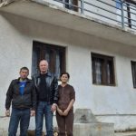 Humani gest koji je dirnuo BiH: Ministar Helez kupio kuću porodici sa petero djece u danima ramazana