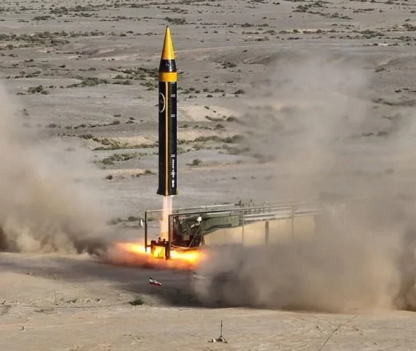 AMERIKANCI U NEVJERICI: Iran lansirao rakete na ključnu bazu – Evropa na oprezu!