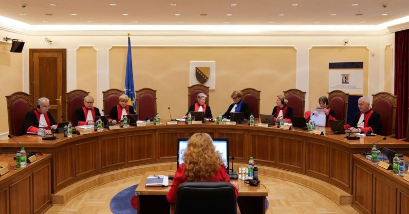 HITNA ODLUKA IZ SARAJEVA: Ustavni sud zaustavio sve oko Ustava RS