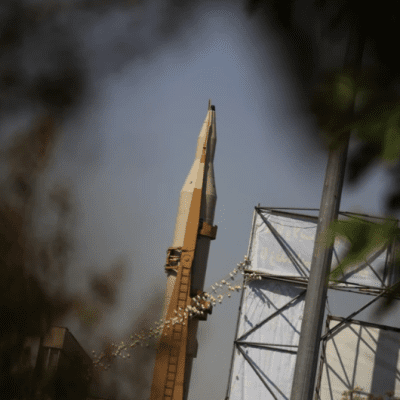 PRVI PUT OD POČETKA SUKOBA: Iran lansirao raketu „Sajdžil“ – objavljen snimak napada (VIDEO)