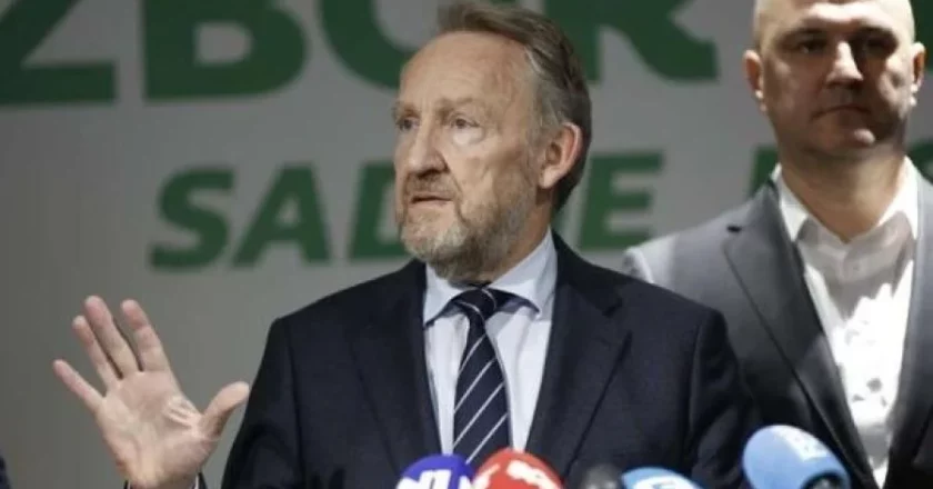 Izetbegović tvrdi: Dodik uskoro više neće moći voditi SNSD!