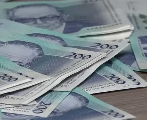 Nova mjera u FBiH: Porodice bi mogle dobivati 200 KM mjesečno, bez obzira na imovinu