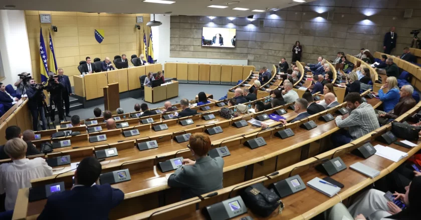I to smo dočekali – Dom naroda usvojio pet ključnih zakona