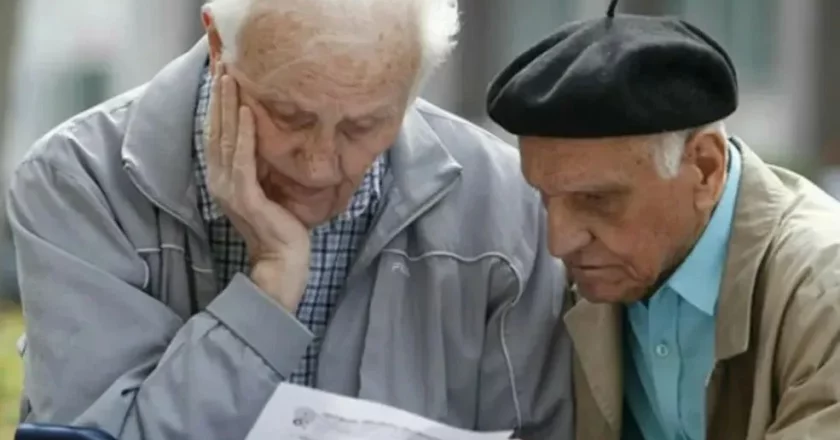 DOBRE VIJESTI ZA GRAĐANE: Dječji dodatak za sve i rast penzija – slijede nove mjere