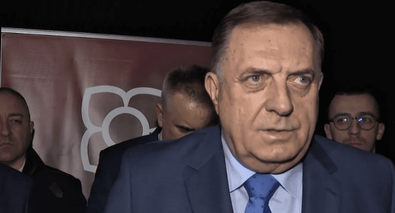 Dodik brani Mladića: Evo šta kaže da mu rade u Hagu