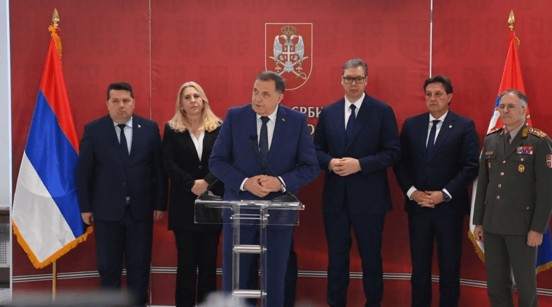 Hitan sastanak u kasarni: Pojavile se sumnje o vojnom dogovoru