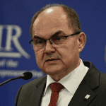 SCHMIDT PRIZNAO: Sarađivao sam s Dodikom!