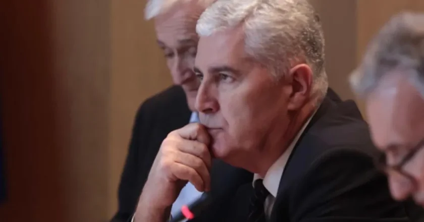VLAST PALA NA ISPITU: Politički spor košta Bosnu i Hercegovinu pola milijarde KM godišnje