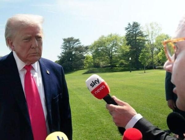 Trump: “Imamo dvije opcije za Iran… druga bi mogla promijeniti sve”