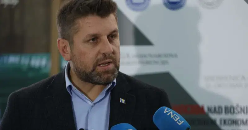 Nova politička utrka u RS-u: Ćamil Duraković objavio kandidaturu