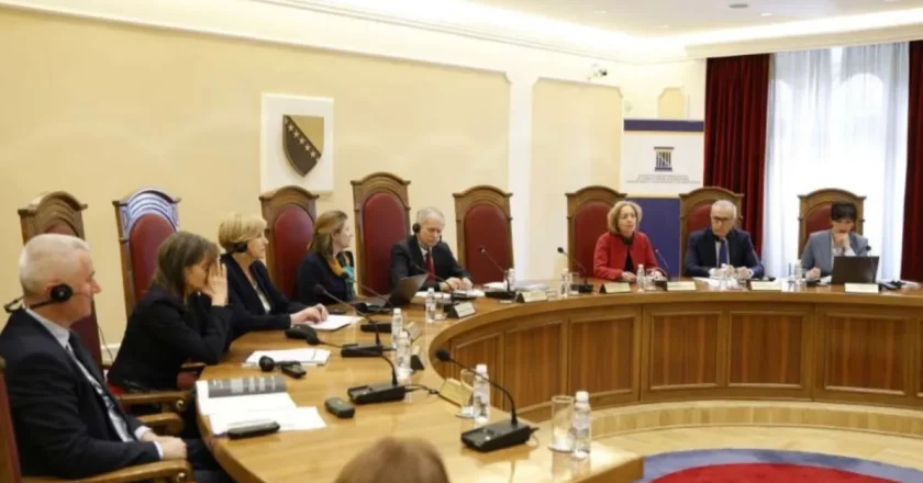 SNAŽNO UPOZORENJE IZ USTAVNOG SUDA: Država ne smije tolerisati ignorisanje odluka