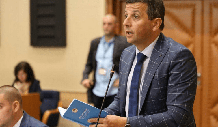 TENZIJE EKSPLODIRALE U NSRS-u: Vukanović rekao kada pada OHR, uslijedio haos u sali