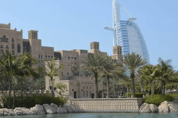 Tajkuni masovno izvlače novac iz Dubaija i Abu Dhabija: Imovina završava u dvije države